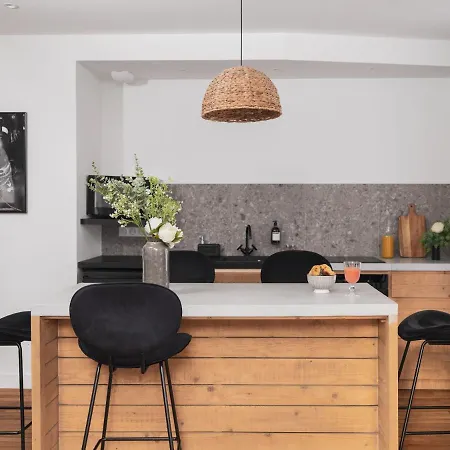 Crebillon - Maisons Du Monde & Suites Apartment Nantes