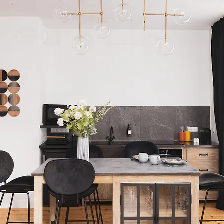 Crebillon - Maisons Du Monde & Apartment